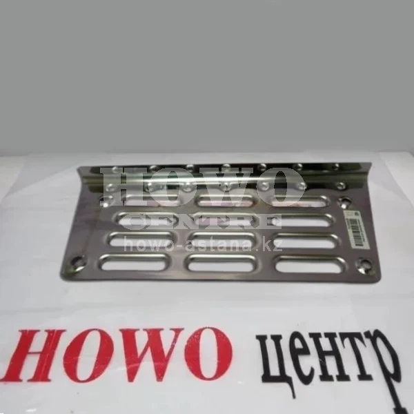 Ступень 2008 самосвал левая WG1642240113