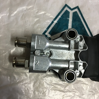 Пневморегулятор уровня пола кабины WG1642440051/29080070060
