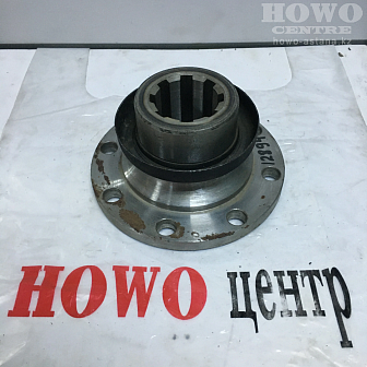 Флянец переднего хвостовика d180 крупный шлиц