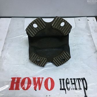 Флянец межосевого кардана
